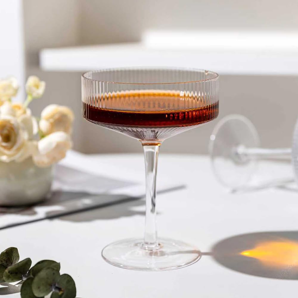 Set of 4 9 oz Coupe Cocktail Glasses Q520309