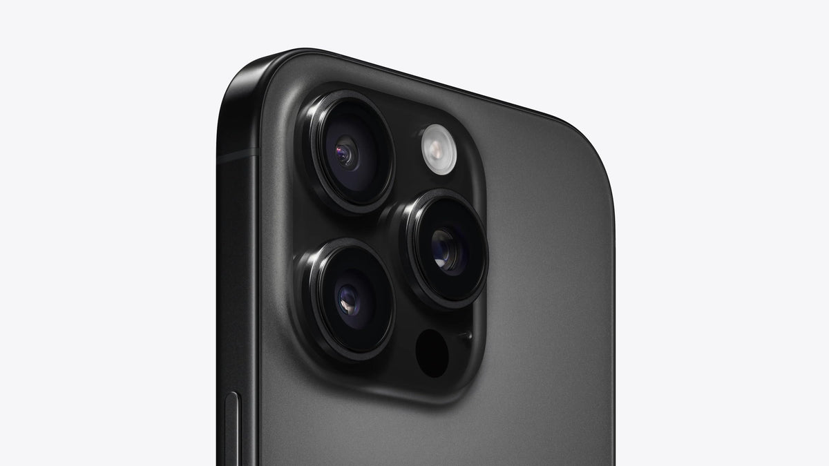 128GB Black Titanium Smartphone L217