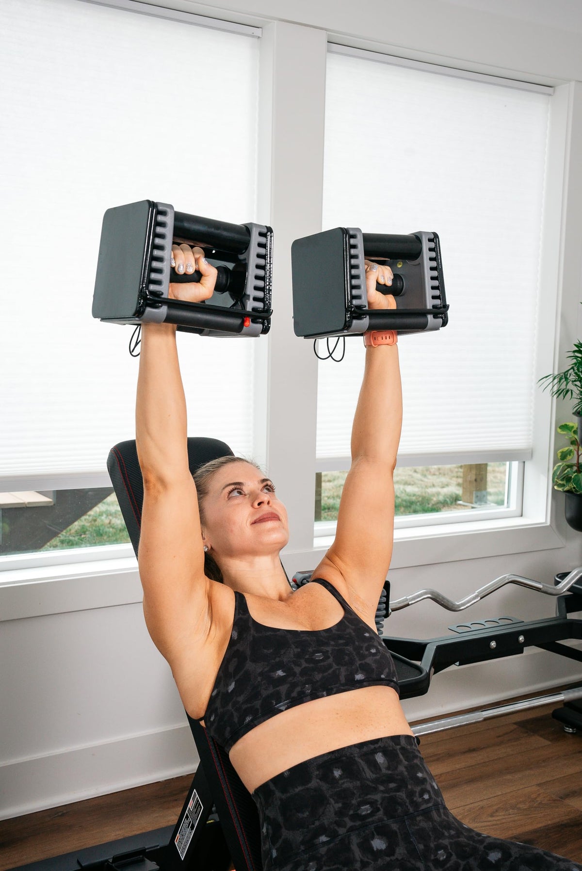 Adjustable Dumbbells 5-50 lb N885539